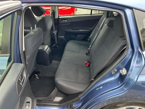 Used 2013 Subaru Impreza 2.0i Premium w/ All-Weather Pkg AWD/4WD image 18