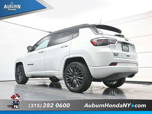 Used 2022 Jeep Compass High Altitude AWD/4WD image 22