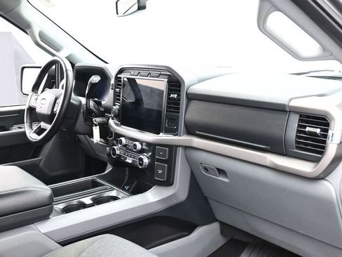 Used 2024 Ford F150 XLT w/ Mobile Office Package image 28