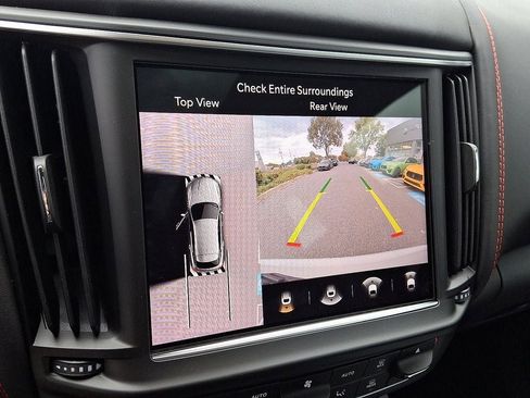 New 2024 Maserati Levante GT Ultima image 35