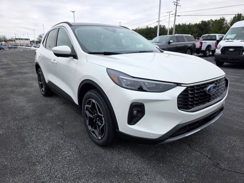 New 2026 Ford Escape Platinum w/ Premium Technology Package image 7