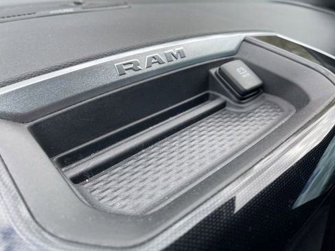 Used 2022 RAM 1500 Laramie w/ Sport Appearance Package AWD/4WD image 17