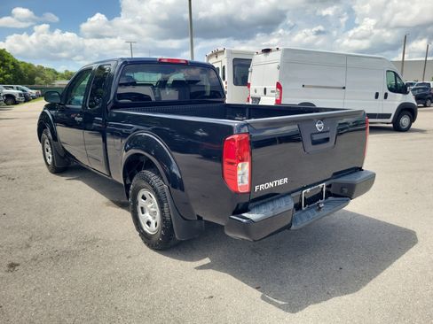 Used 2019 Nissan Frontier S RWD image 7
