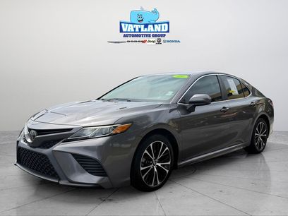 Used 2019 Toyota Camry SE