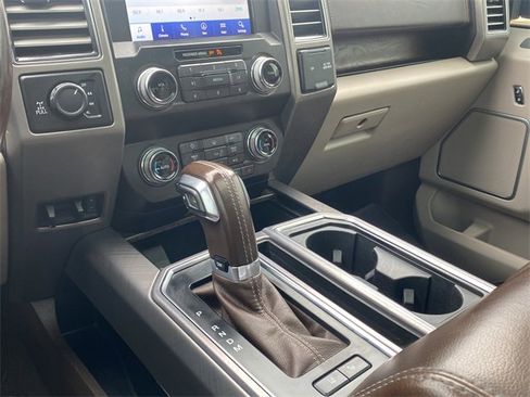 Used 2019 Ford F150 Limited image 27