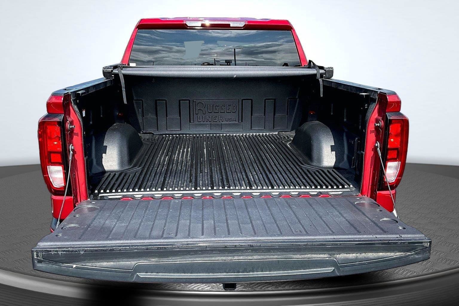 Used 2024 GMC Sierra 1500 Elevation AWD/4WD image 5