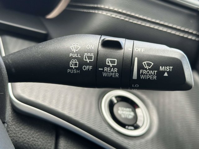 Certified 2023 Jeep Grand Cherokee Altitude AWD/4WD image 30