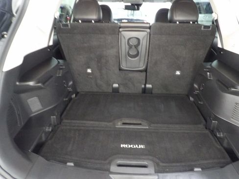 Used 2018 Nissan Rogue SL AWD/4WD image 7