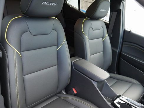 New 2026 Chevrolet Trax ACTIV w/ Sunroof Package image 23