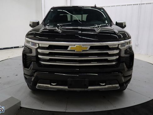 Used 2023 Chevrolet Silverado 1500 High Country image 9