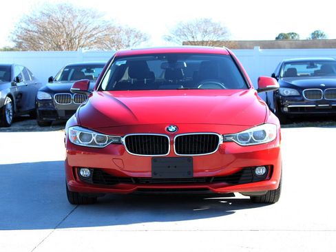 Used 2013 BMW 335i xDrive Sedan image 2