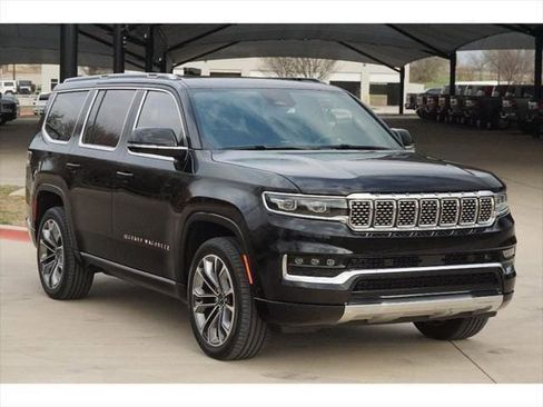 New 2022 Jeep Grand Wagoneer Series III w/ Rear Seat Video Group 1 image 6