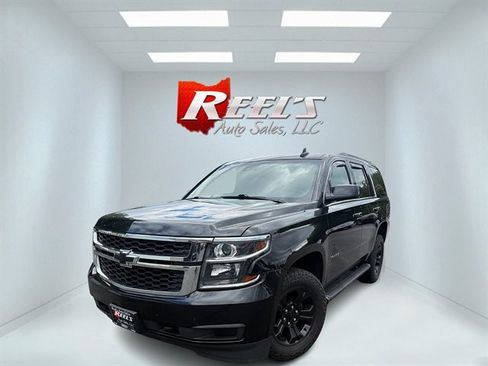 Used 2019 Chevrolet Tahoe LS w/ Enhanced Driver Alert Package AWD/4WD image 1