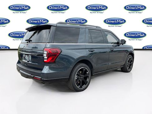 Used 2024 Ford Expedition Limited RWD image 7