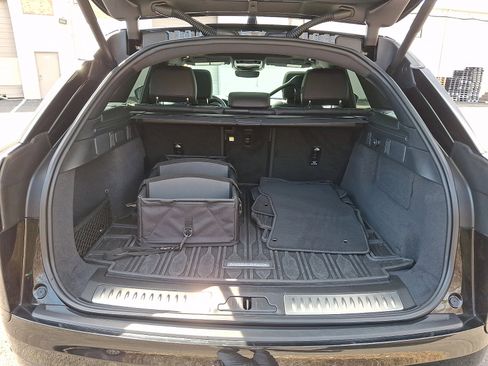 Used 2026 Land Rover Range Rover Velar Dynamic SE image 28