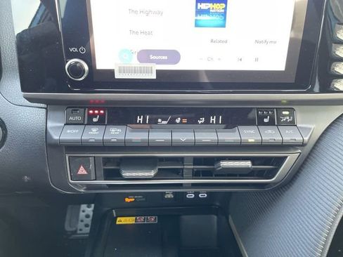 New 2026 Toyota Camry SE image 11