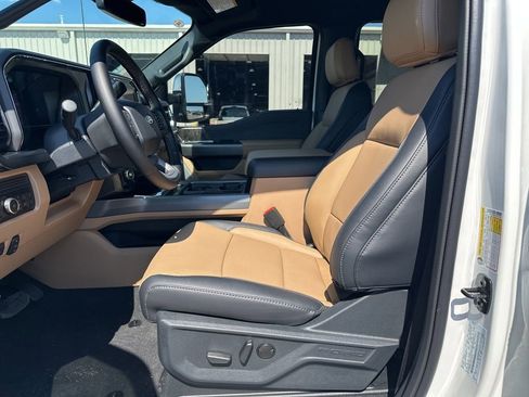 New 2026 Ford F250 Lariat w/ Lariat Premium Package image 14