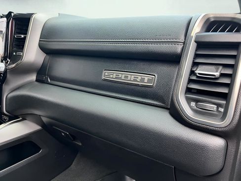 Used 2020 RAM 1500 Sport w/ Leather & Sound Group AWD/4WD image 33