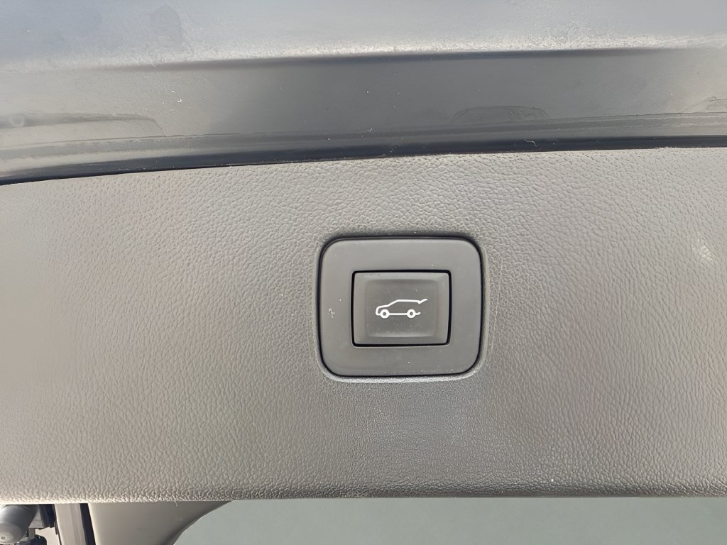 Used 2025 Buick Envista Preferred w/ Convenience I Package FWD image 21