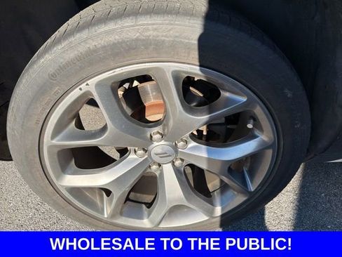 Used 2017 Dodge Challenger SXT image 12