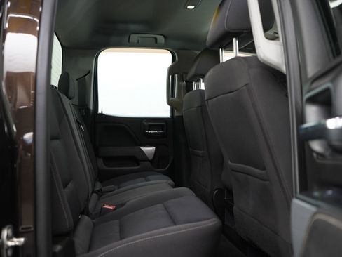 Used 2018 Chevrolet Silverado 1500 LT w/ All Star Edition image 12