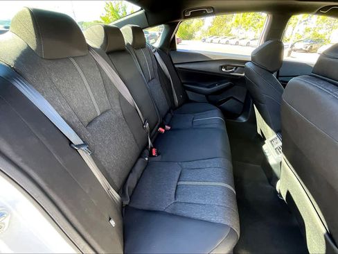 Used 2025 Honda Accord Sport image 19