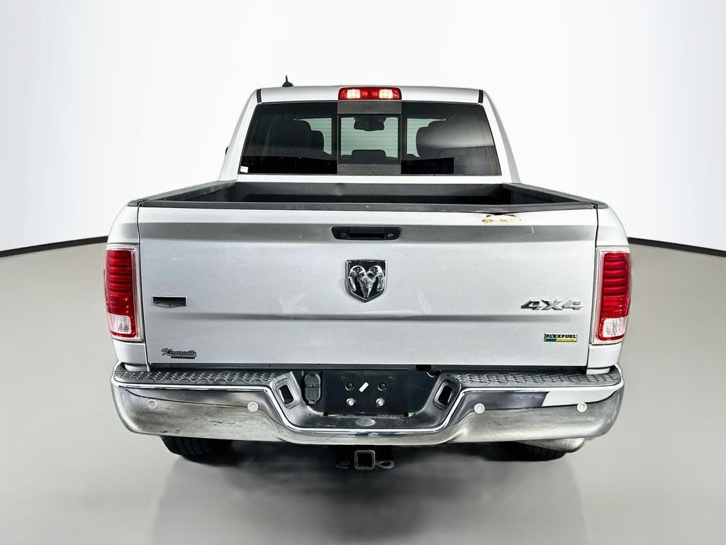 Used 2018 RAM 1500 Laramie w/ Convenience Group AWD/4WD image 6