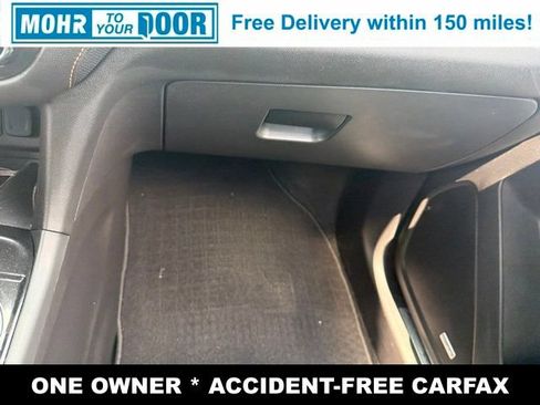 Used 2024 Chevrolet Equinox Premier FWD image 34