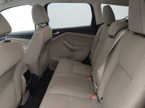 Used 2017 Ford Escape SE w/ Equipment Group 201A image 18