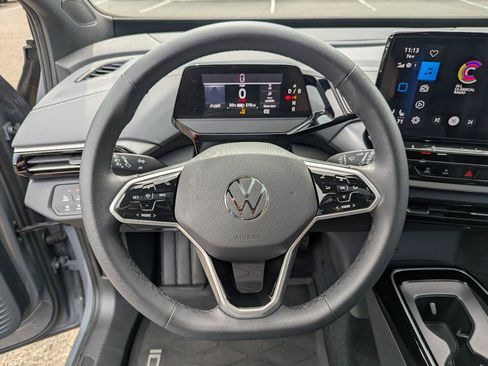 Used 2023 Volkswagen ID.4 Pro S AWD/4WD image 13