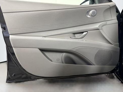 New 2026 Hyundai Elantra Blue image 12