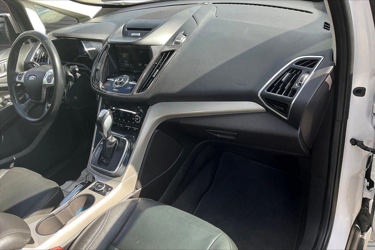 Used 2013 Ford C-MAX Energi SEL FWD image 25
