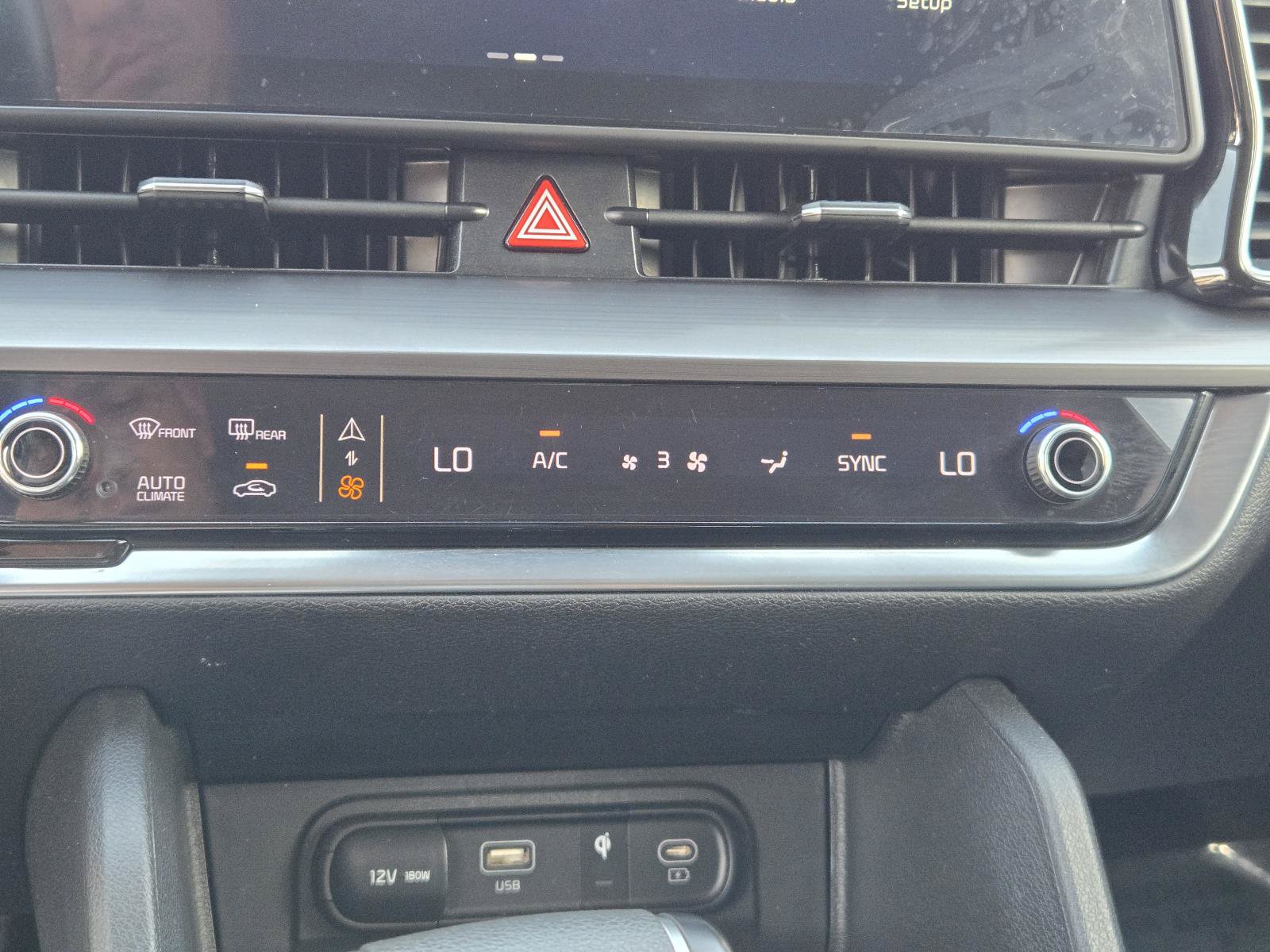 Used 2023 Kia Sportage EX FWD image 10