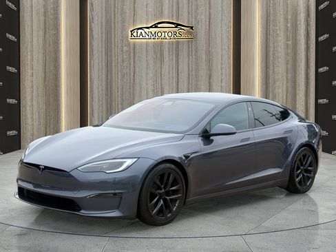 Used 2022 Tesla Model S Plaid AWD/4WD image 8