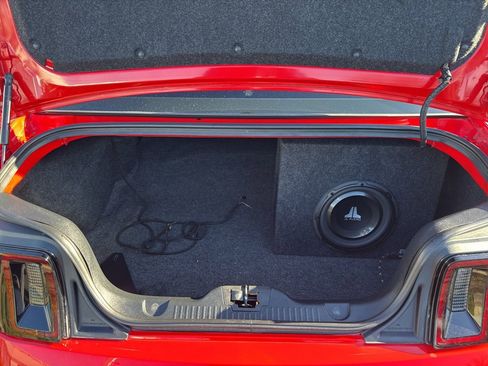 Used 2014 Ford Mustang GT image 26