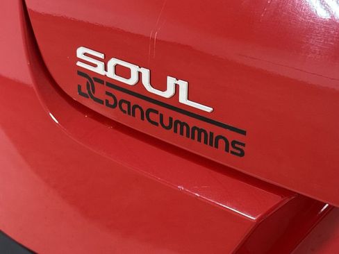 Used 2023 Kia Soul LX image 25