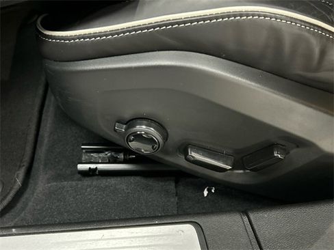 Certified 2023 Volvo S60 T8 Polestar image 11