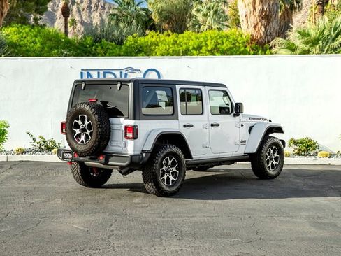 Used 2021 Jeep Wrangler Unlimited Rubicon AWD/4WD image 6