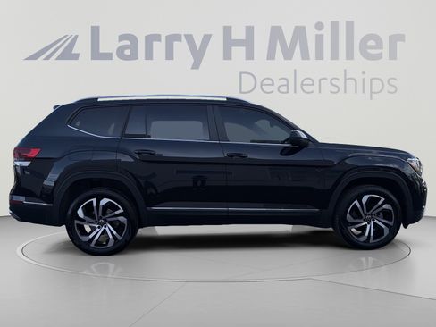 Used 2023 Volkswagen Atlas SEL AWD/4WD image 5