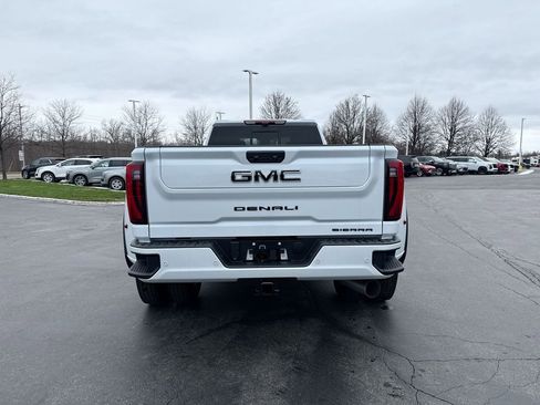 New 2026 GMC Sierra 3500 Denali w/ Denali Reserve Package image 7
