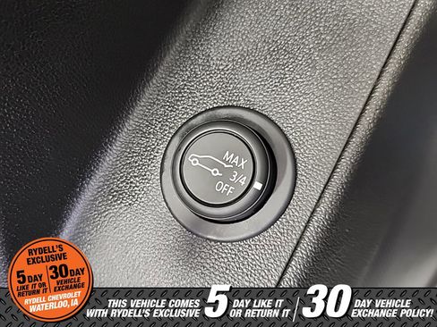 Certified 2020 Chevrolet Equinox LT image 36