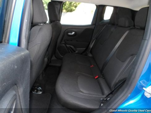 Used 2020 Jeep Renegade Sport AWD/4WD image 14