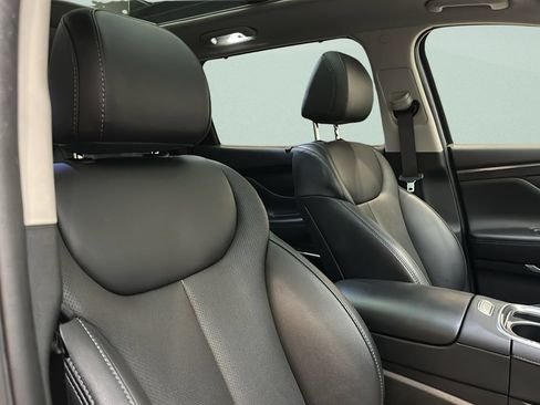 Certified 2023 Hyundai Santa Fe SEL w/ Premium Package AWD/4WD image 18