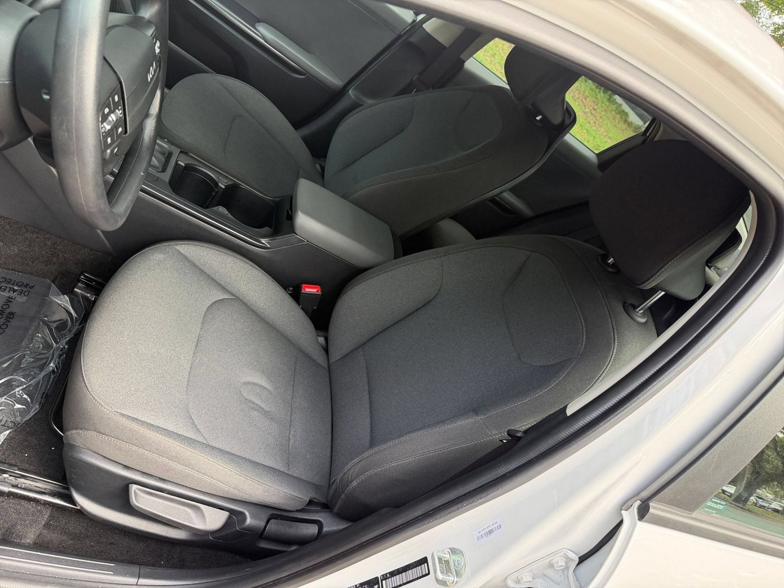Used 2025 Kia K4 FWD image 34