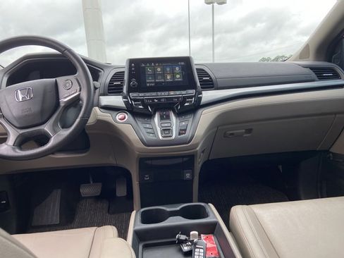 Used 2023 Honda Odyssey EX-L image 15