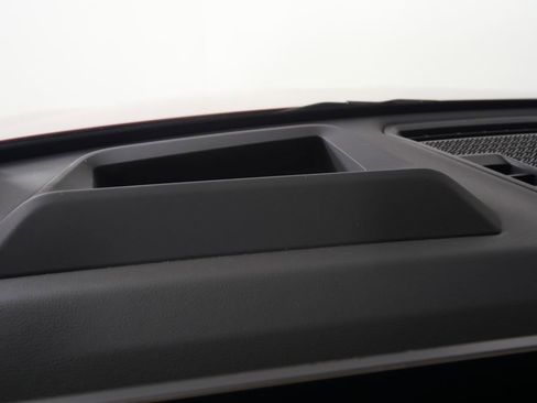 Certified 2025 BMW X2 xDrive28i image 22