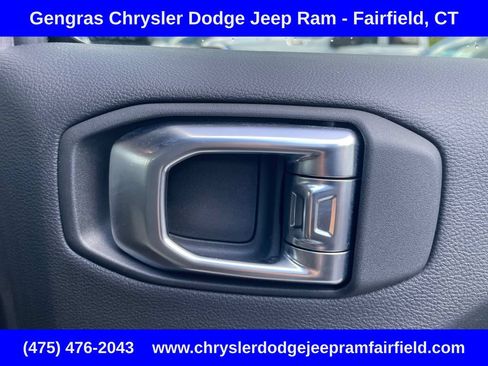 Certified 2025 Jeep Wrangler Unlimited Sahara AWD/4WD image 24