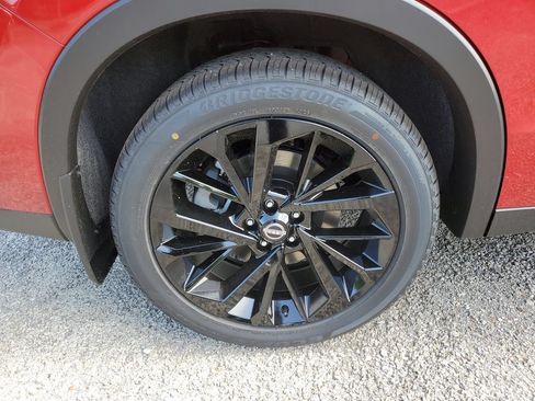 New 2026 Nissan Rogue SL AWD/4WD image 5