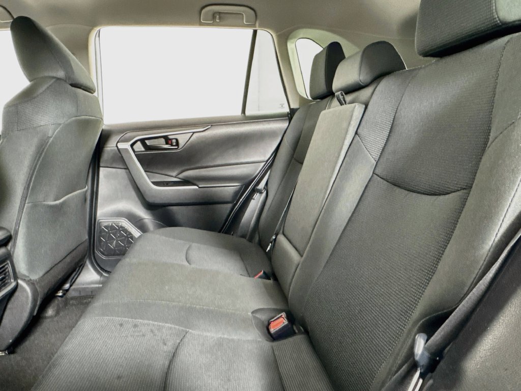 Used 2024 Toyota RAV4 LE AWD/4WD image 12