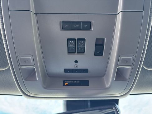 Used 2017 GMC Sierra 1500 SLT image 28